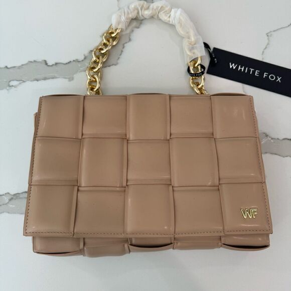 White Fox Beige Purse quilted look - Picture 1 of 7